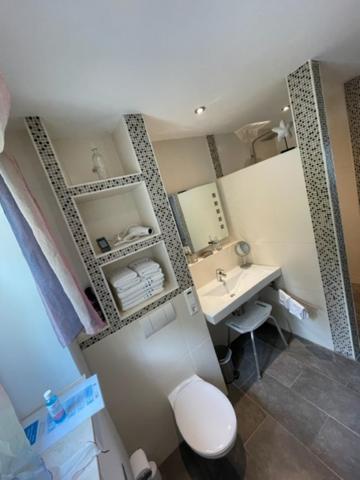 Holidayhaus-Luetsche / Wohnung Schmuecke Frankenhain ภายนอก รูปภาพ